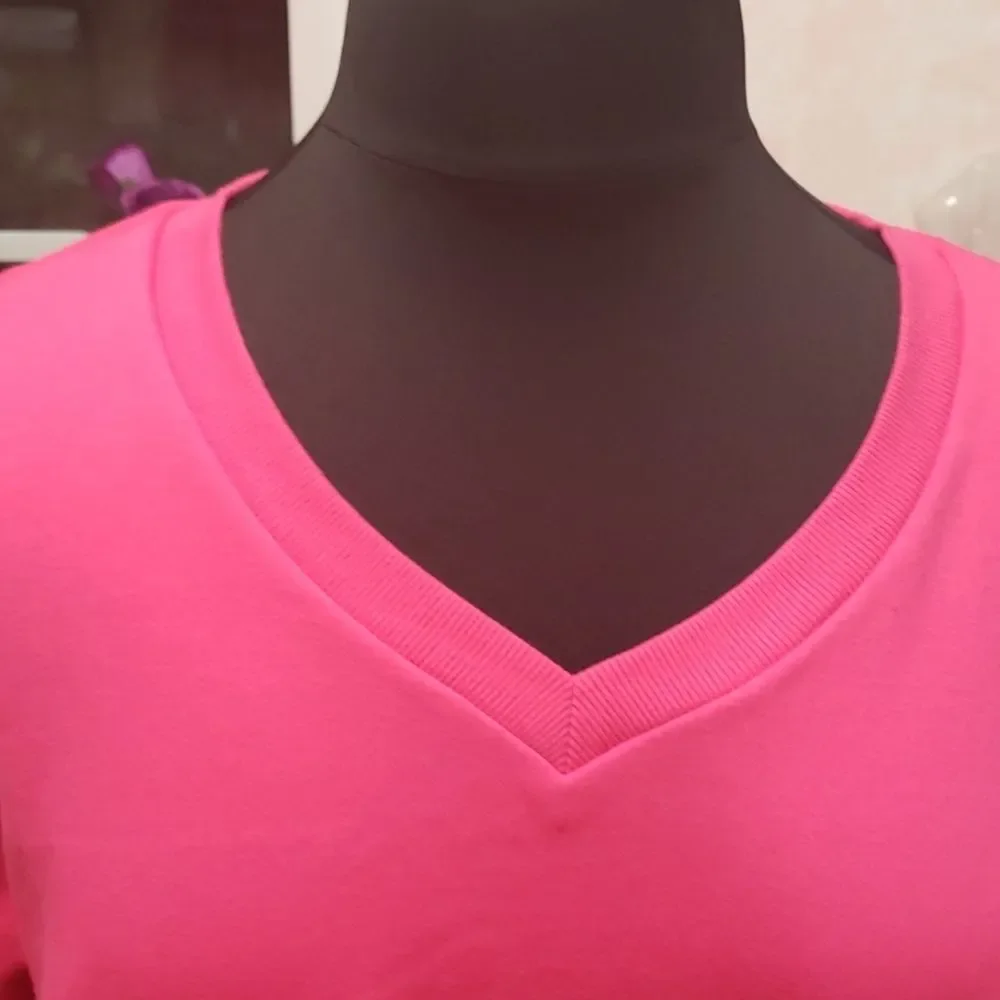 Sold @karabiel123 Stasia Plus Size 2x18-20 Pullover front pocket Pink Sweatshirt - Picture 6 of 10